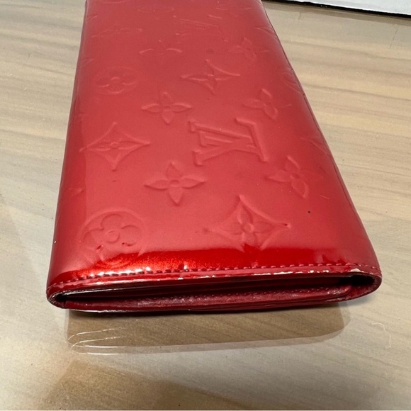 Louis Vuitton Candy Apple Red Patent Leather Vernis Wallet with Chain